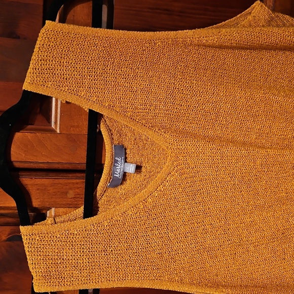 Marled Knit Mustard Sweater Vest. Front Knot/twist, SZ XL, Excellent Condition - Picture 3 of 5